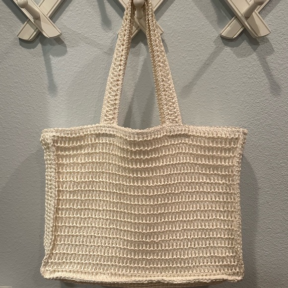 H&M Handbags - Beach Tote Bag from Waikiki